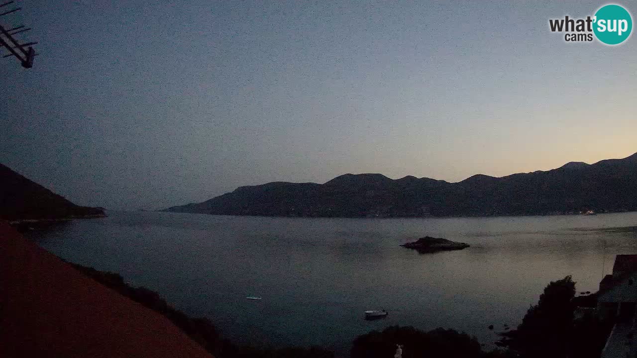 Live Korčula webcam – Tri Žala