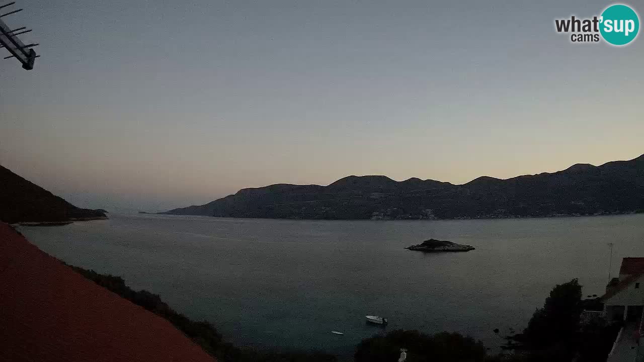 Korčula live webcam – Tri Žala panorama verso Pelješac