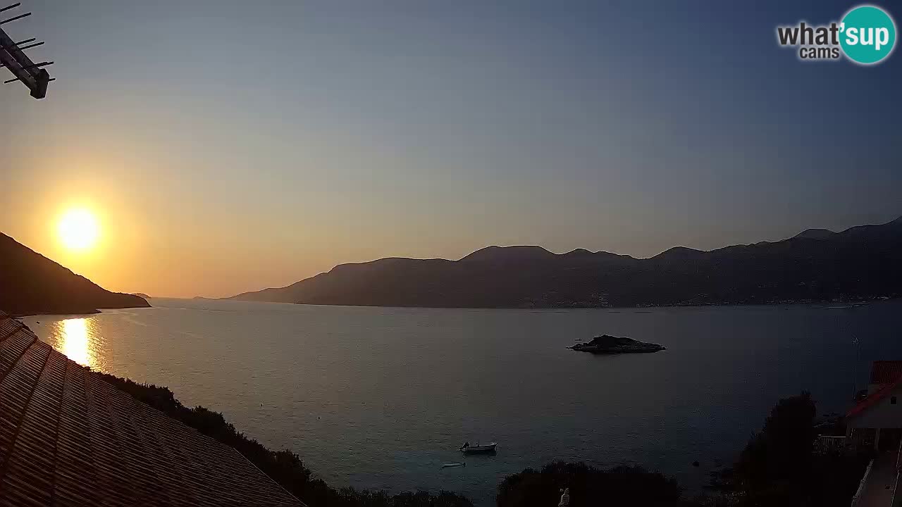 Live Korčula webcam – Tri Žala