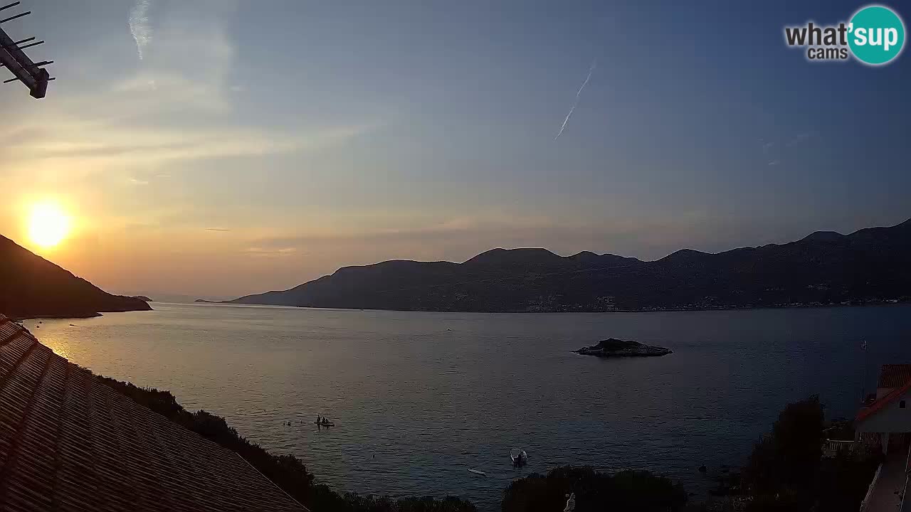 Live Korčula webcam – Tri Žala