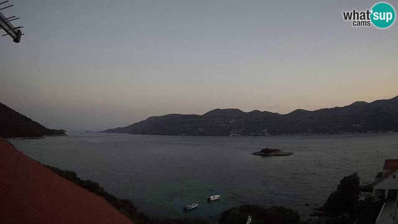 Live Korčula webcam – Tri Žala