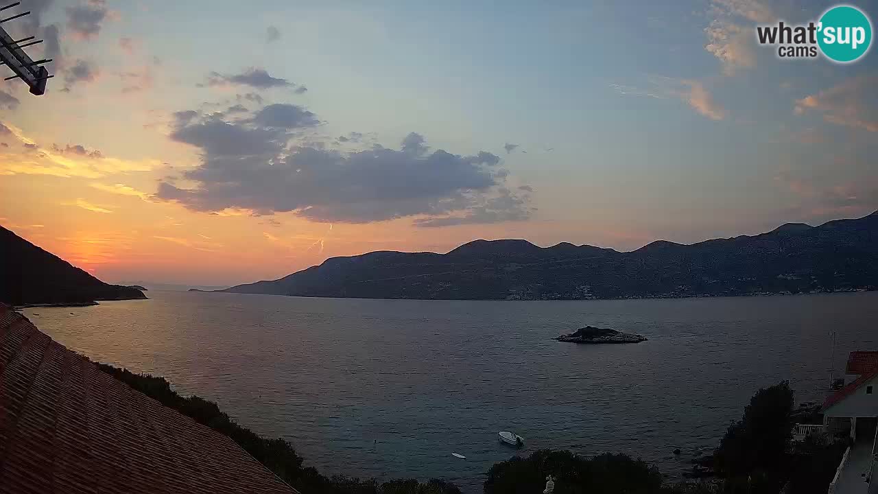 Live Korčula webcam – Tri Žala