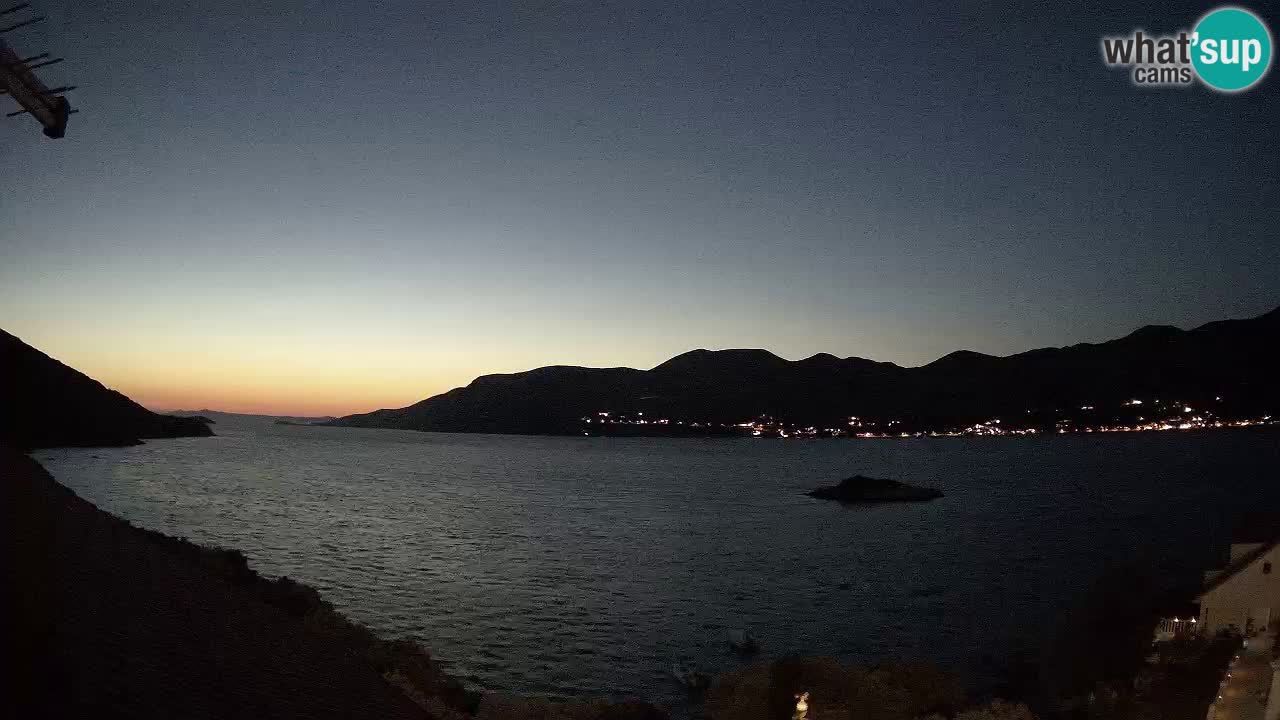 Live Korčula webcam – Tri Žala