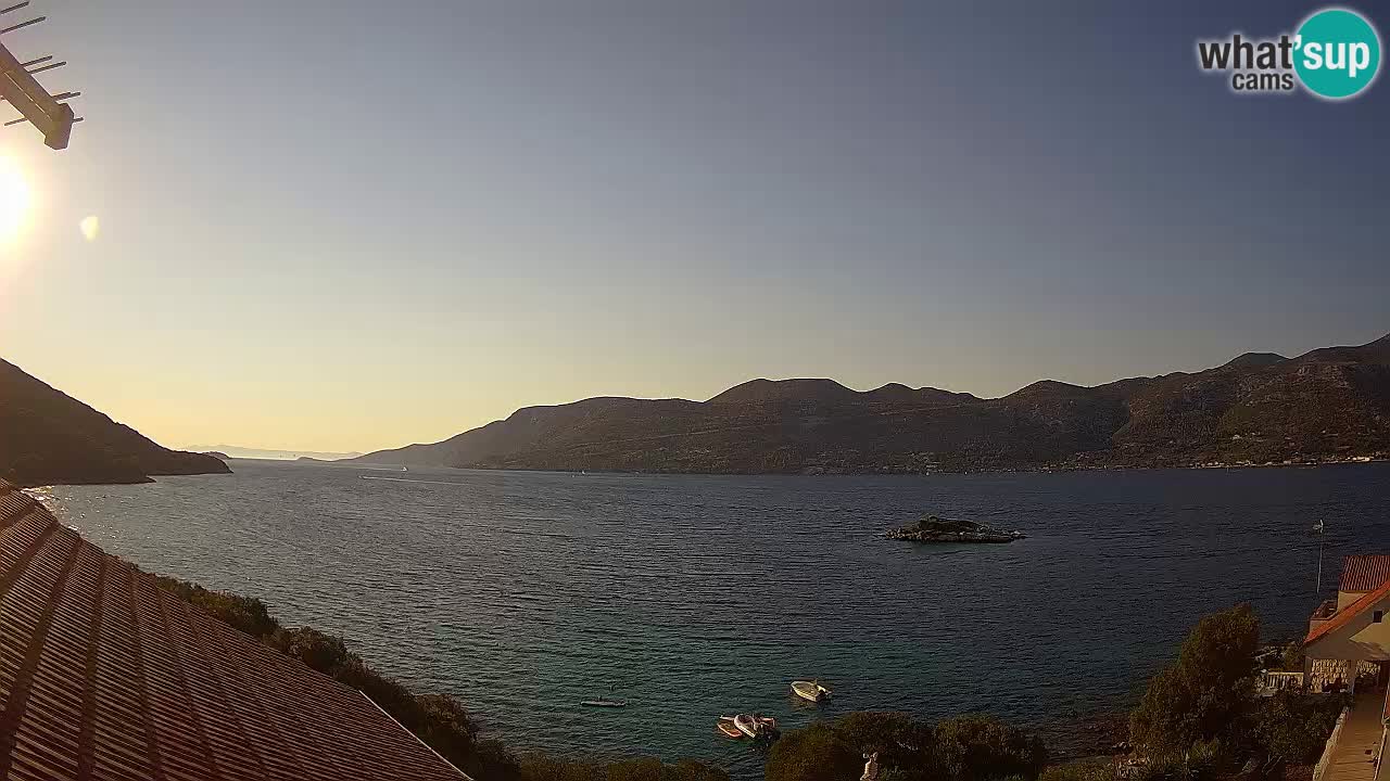 Korčula live webcam – Tri Žala panorama verso Pelješac