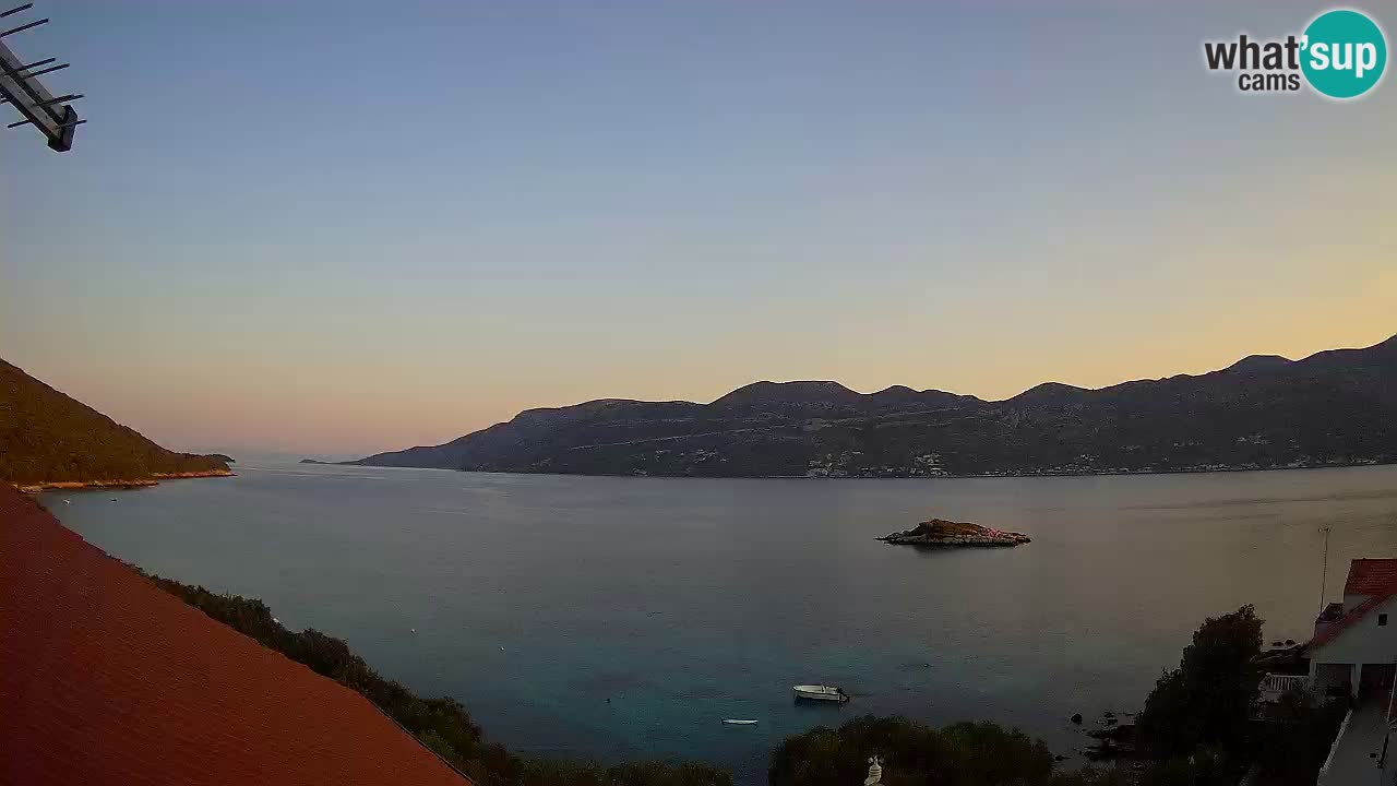 Live Korčula webcam – Tri Žala