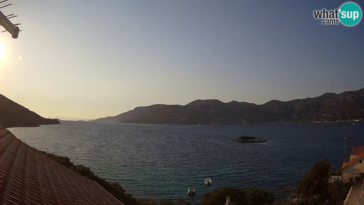 Korčula live webcam – Tri Žala panorama verso Pelješac