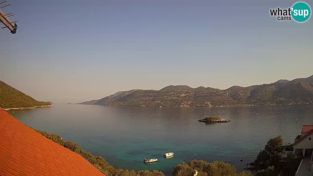 Live Korčula webcam – Tri Žala