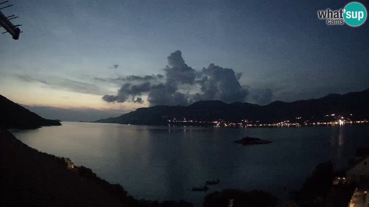 Korčula live webcam – Tri Žala panorama verso Pelješac