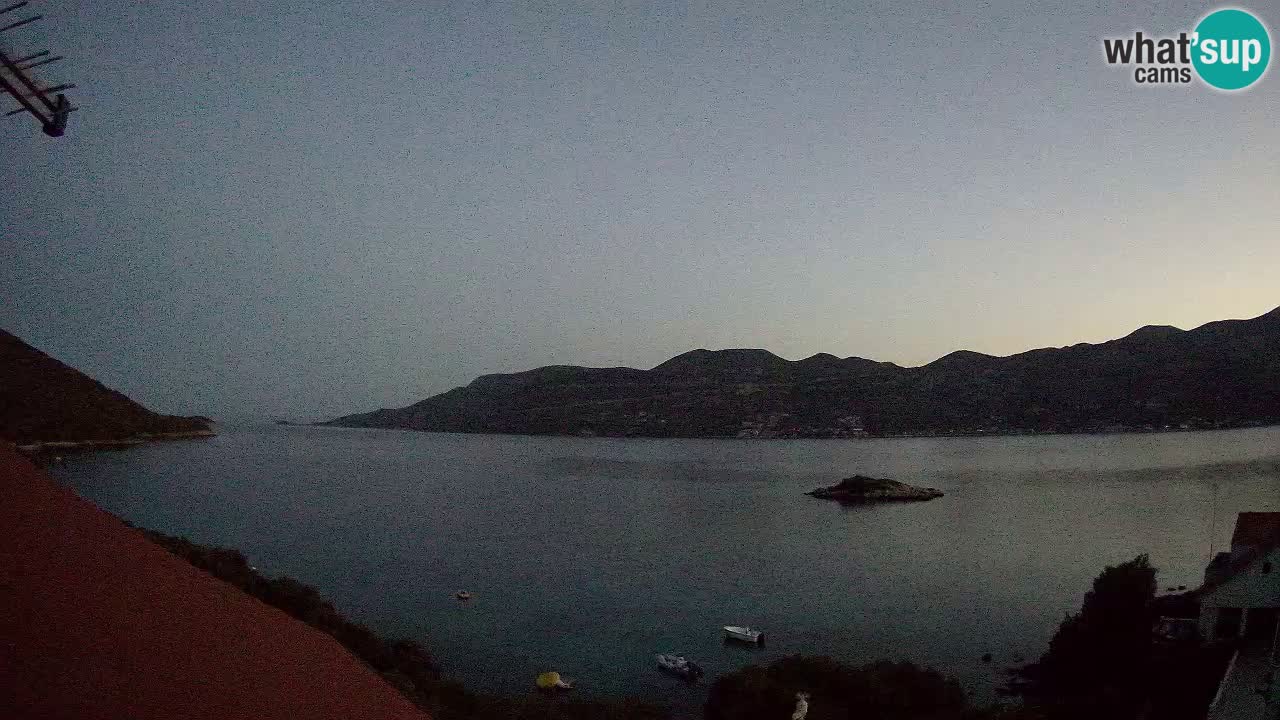 Live Korčula webcam – Tri Žala