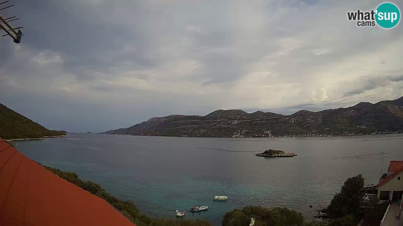 Live Korčula webcam – Tri Žala