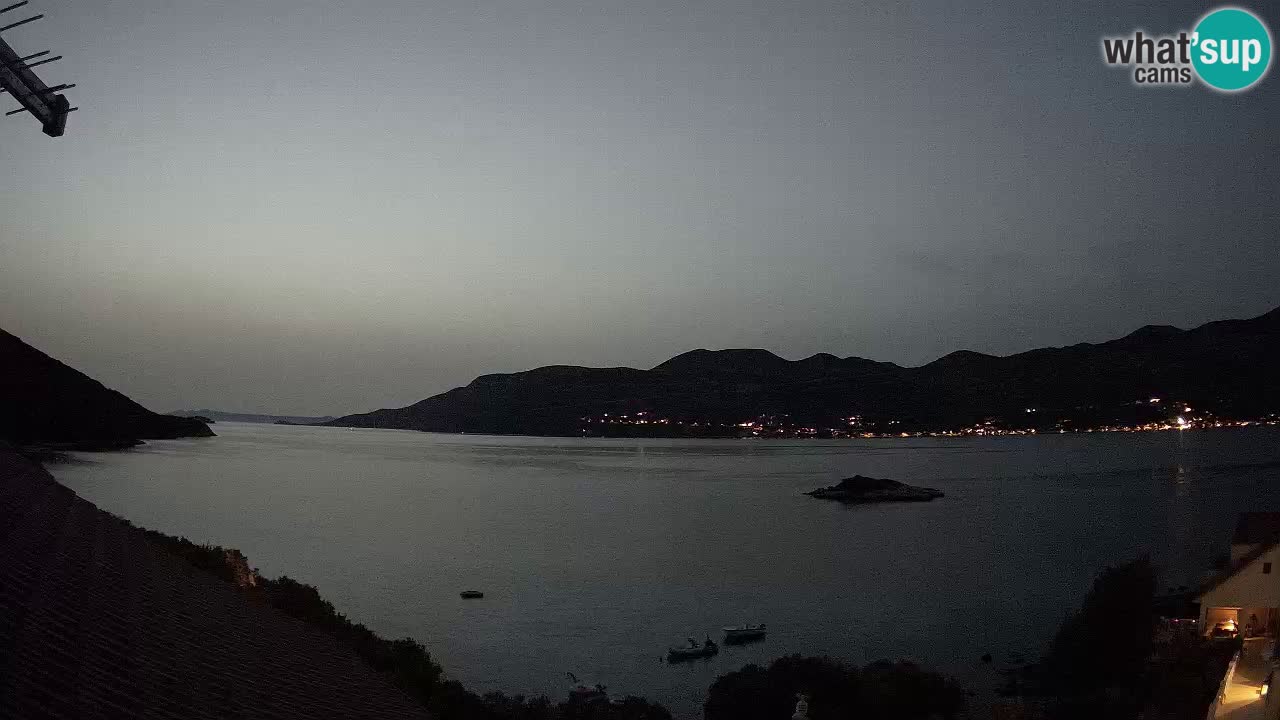 Live Korčula webcam – Tri Žala
