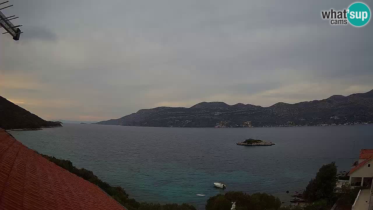 Korčula live webcam – Tri Žala panorama verso Pelješac
