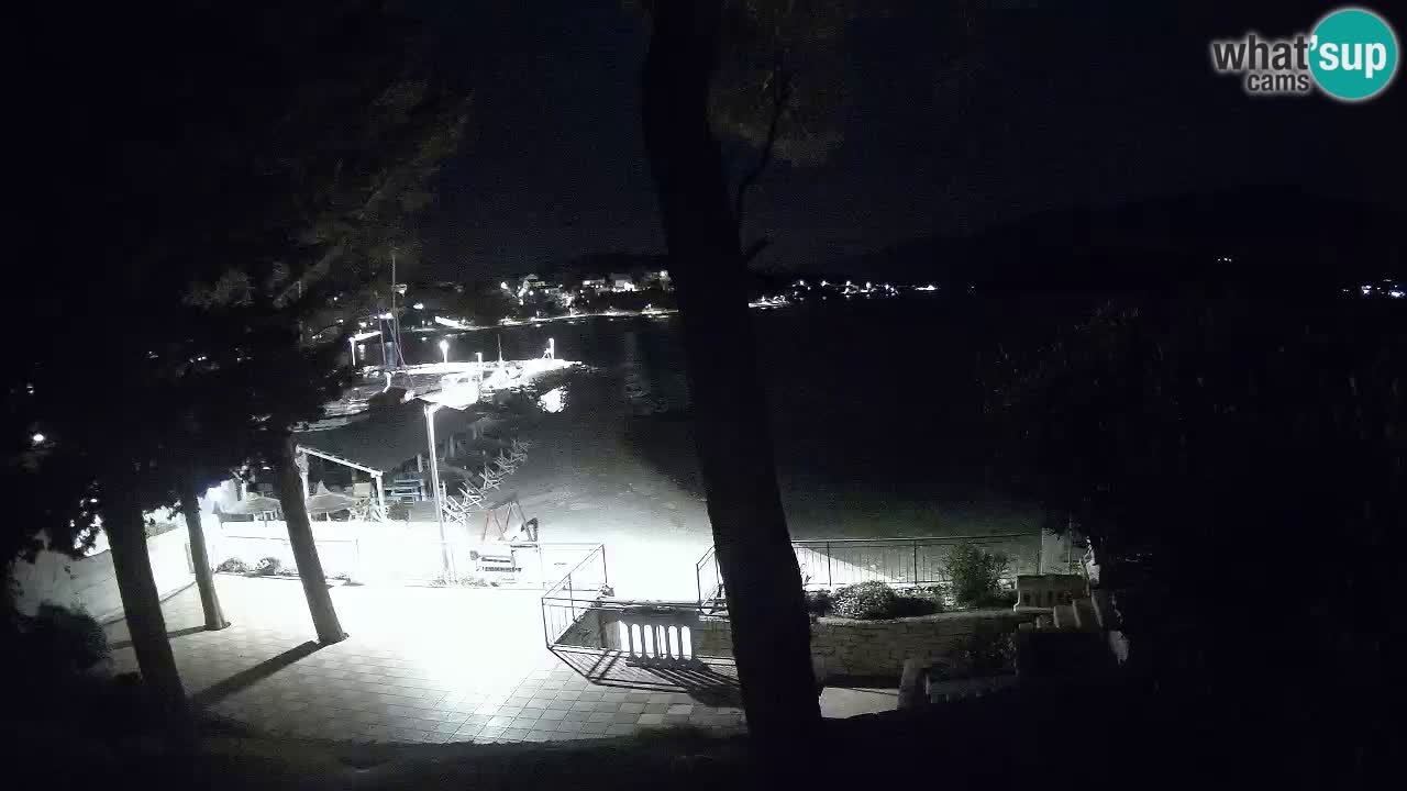 Spletna kamera Lumbarda – Plaža Prvi Žal – Korčula