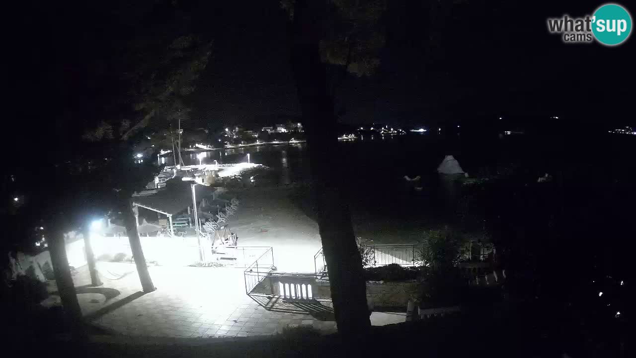 Spletna kamera Lumbarda – Plaža Prvi Žal – Korčula