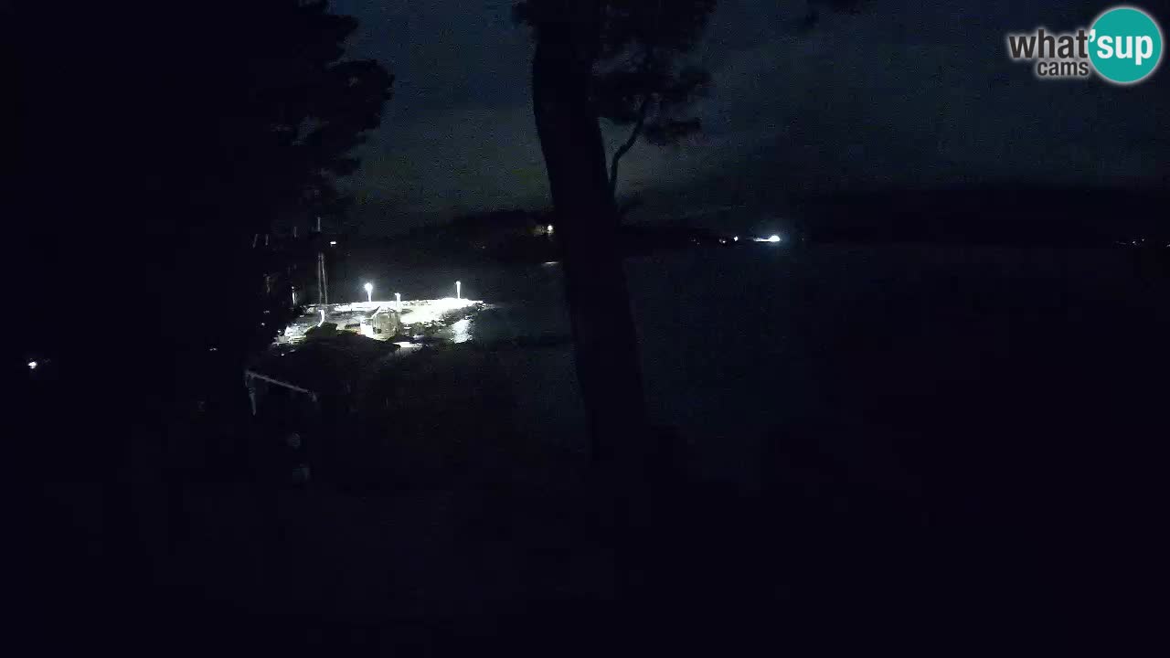 Spletna kamera Lumbarda – Plaža Prvi Žal – Korčula