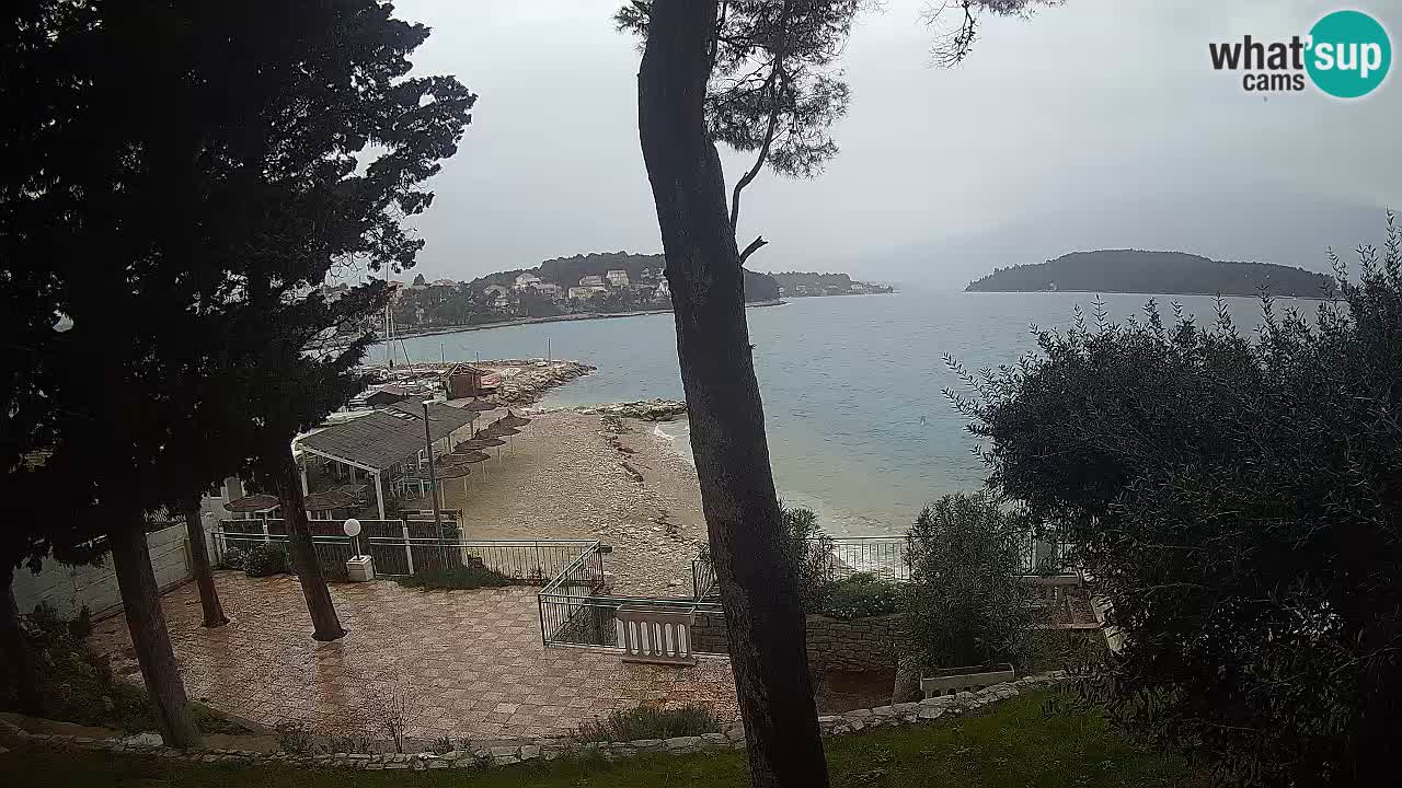 Spletna kamera Lumbarda – Plaža Prvi Žal – Korčula