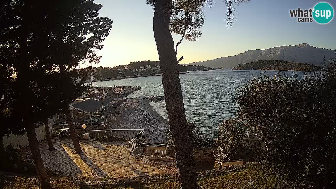 Spletna kamera Lumbarda – Plaža Prvi Žal – Korčula