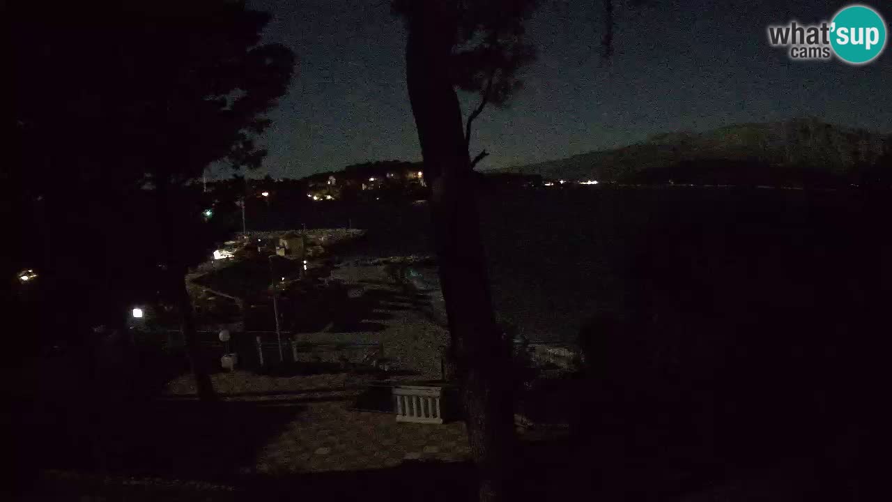 Spletna kamera Lumbarda – Plaža Prvi Žal – Korčula