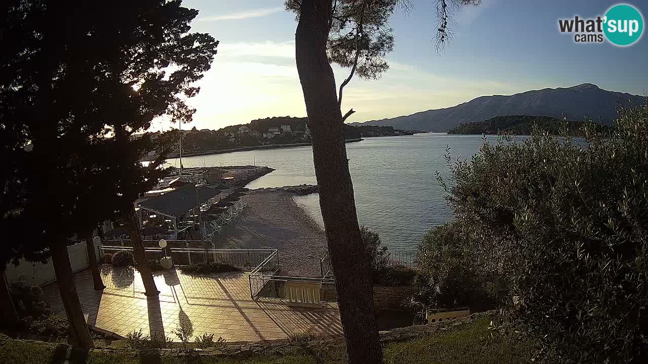 Spletna kamera Lumbarda – Plaža Prvi Žal – Korčula