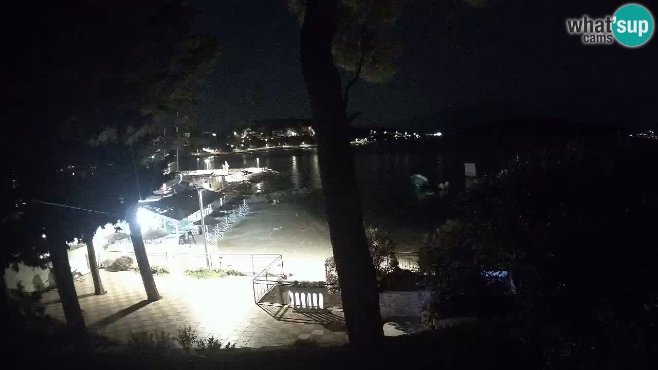 Spletna kamera Lumbarda – Plaža Prvi Žal – Korčula