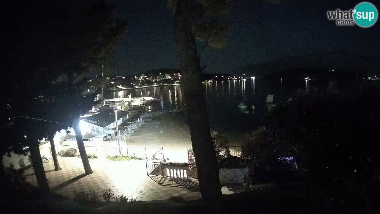 Spletna kamera Lumbarda – Plaža Prvi Žal – Korčula