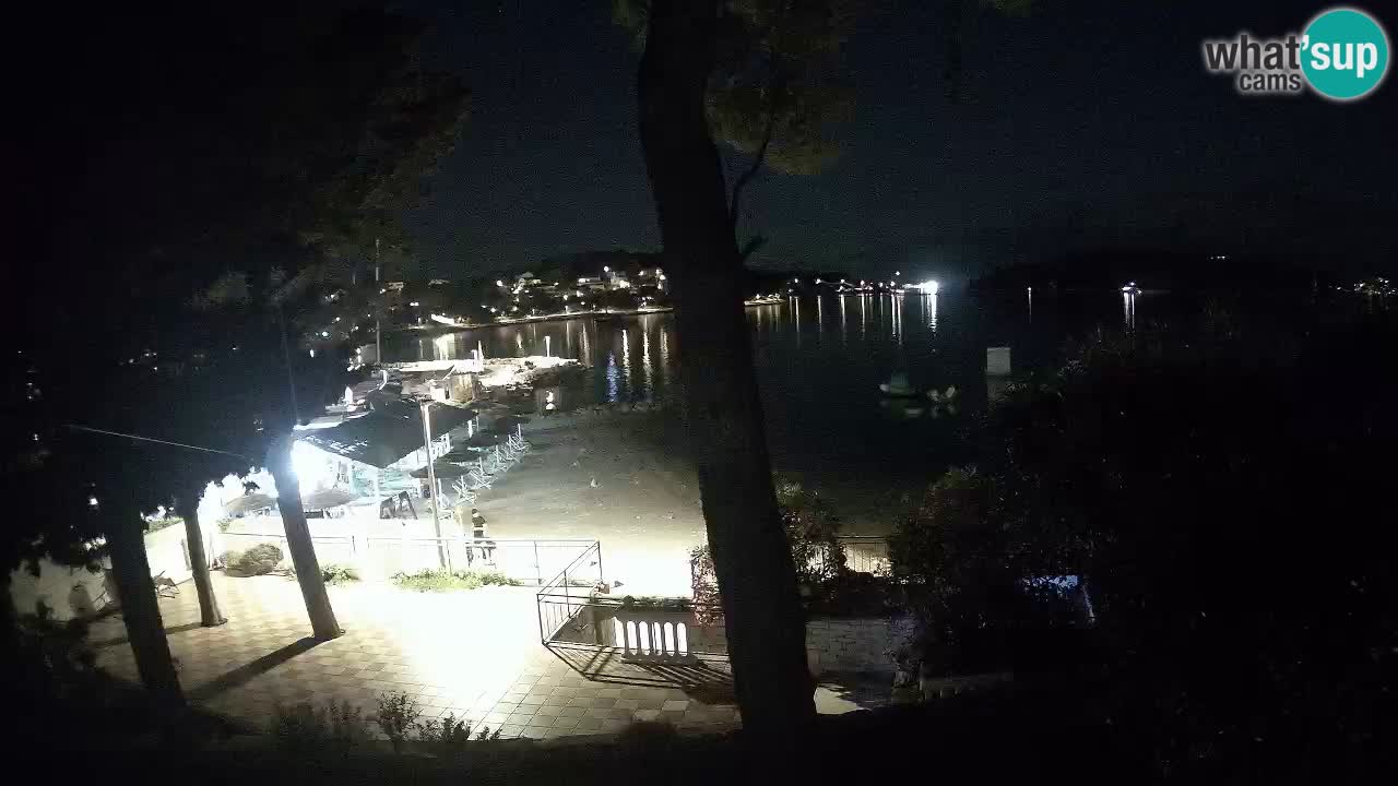 Spletna kamera Lumbarda – Plaža Prvi Žal – Korčula