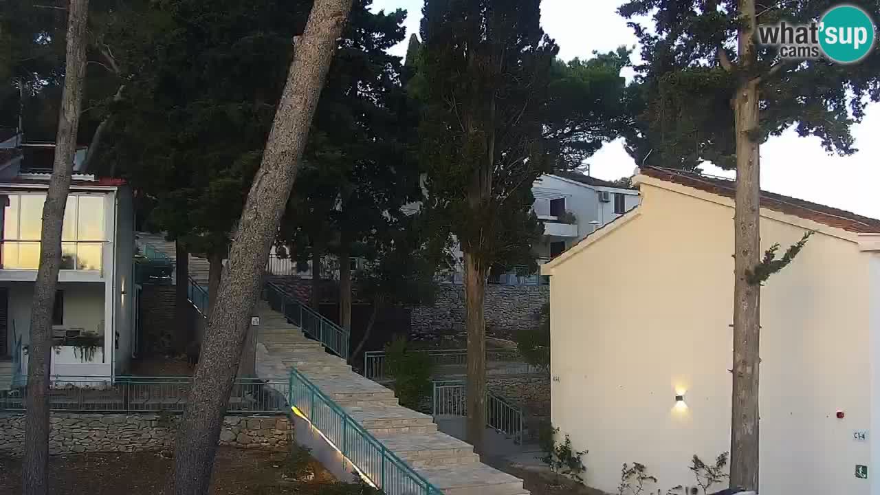 Lumbarda resort Spletna kamera Korčula
