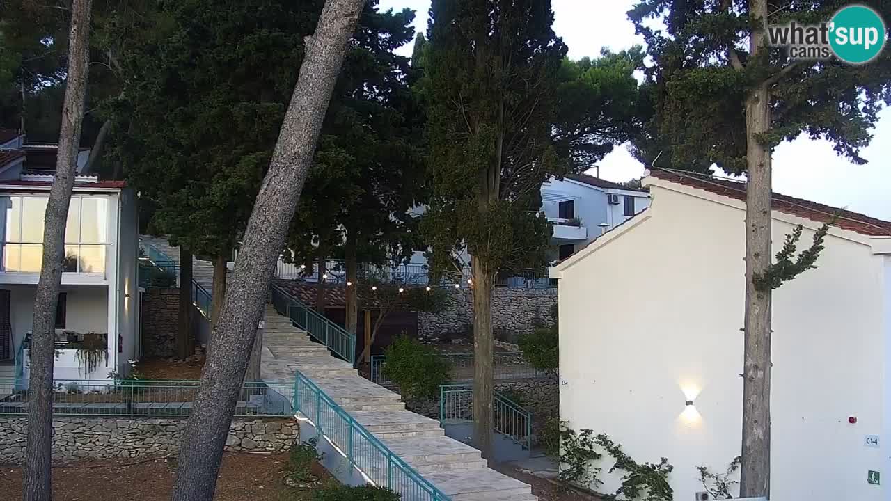 Lumbarda resort – livecam Korčula