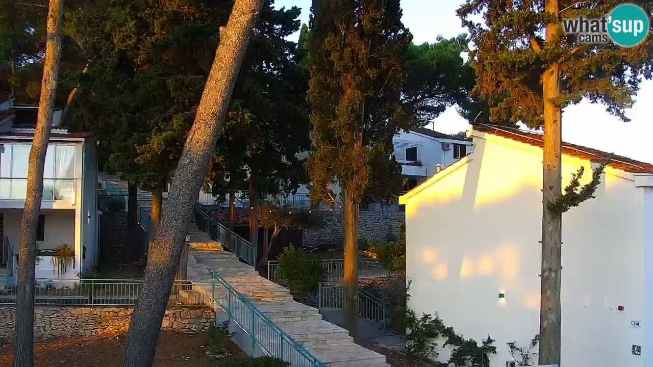 Lumbarda resort Web Kamera Korčula