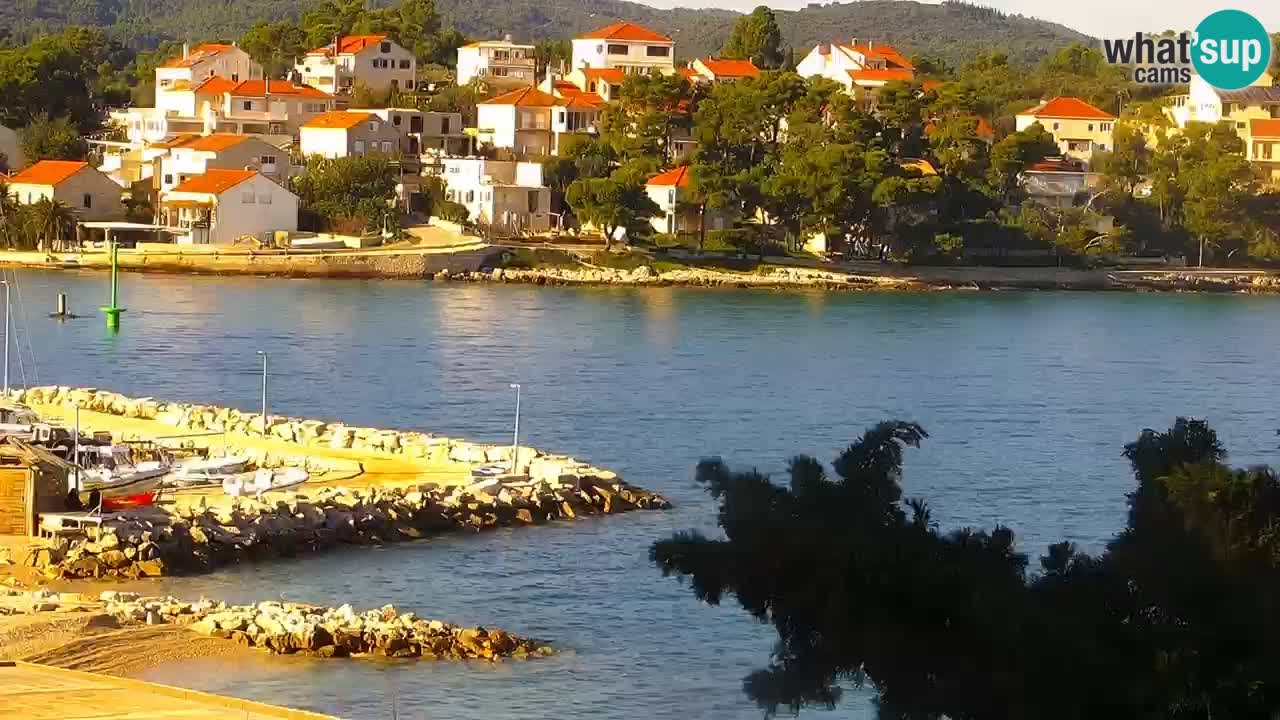 Lumbarda resort Spletna kamera Korčula