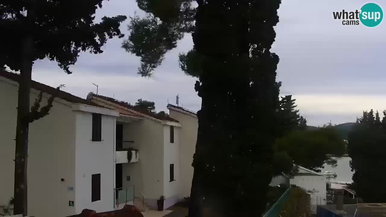 Lumbarda resort – livecam Korčula