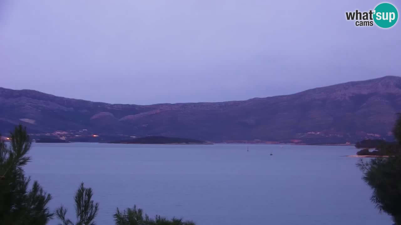 Lumbarda resort Spletna kamera Korčula