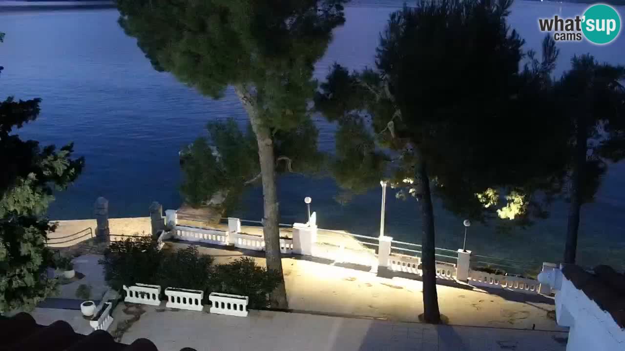 Lumbarda Resort live cam Curzola