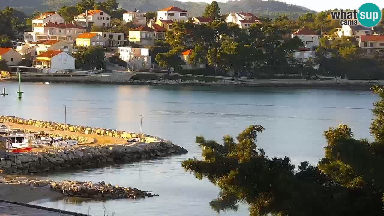 Lumbarda resort Web Kamera Korčula