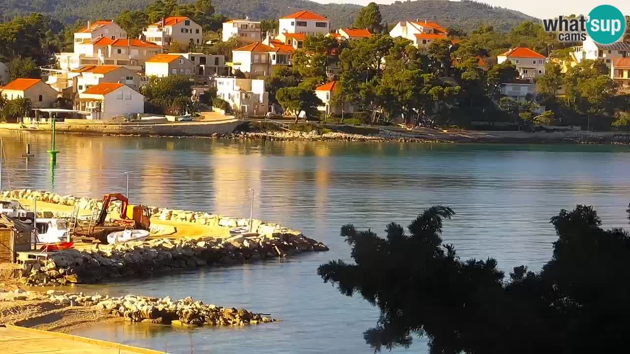 Lumbarda resort Web Kamera Korčula