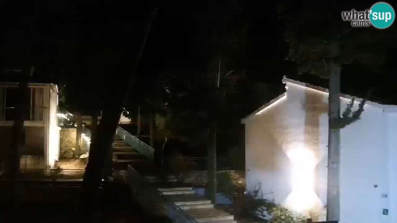 Lumbarda resort Spletna kamera Korčula