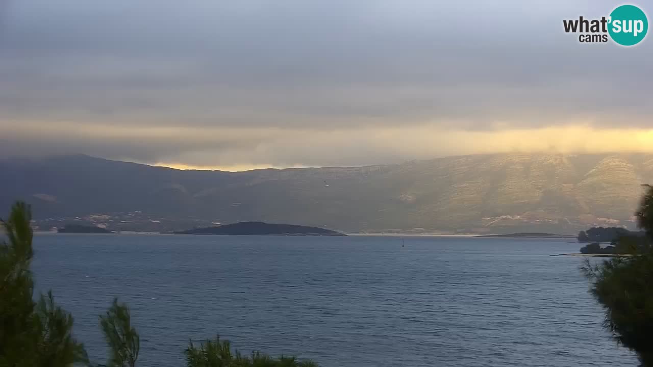 Lumbarda resort Spletna kamera Korčula