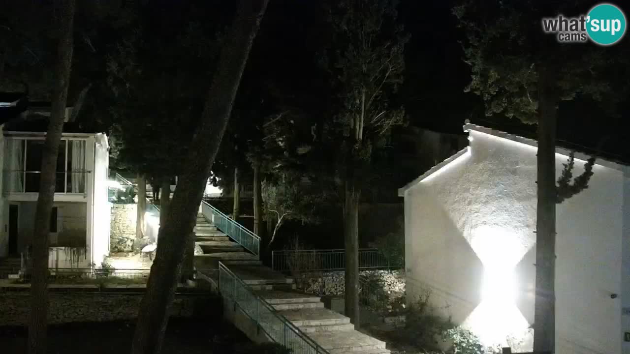 Lumbarda resort Spletna kamera Korčula