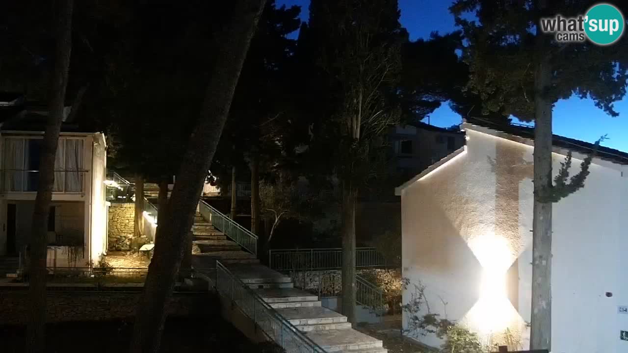 Lumbarda resort Spletna kamera Korčula