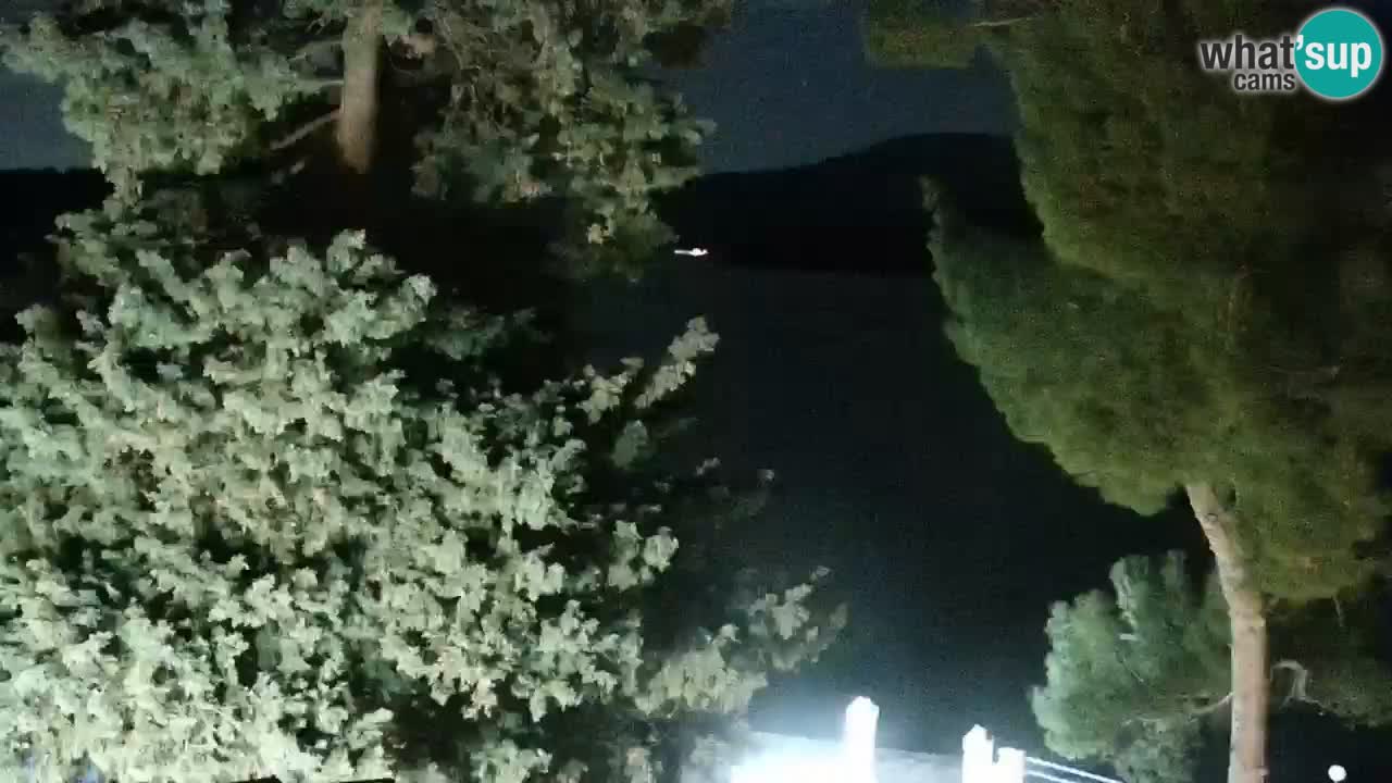 Lumbarda Resort live cam Curzola