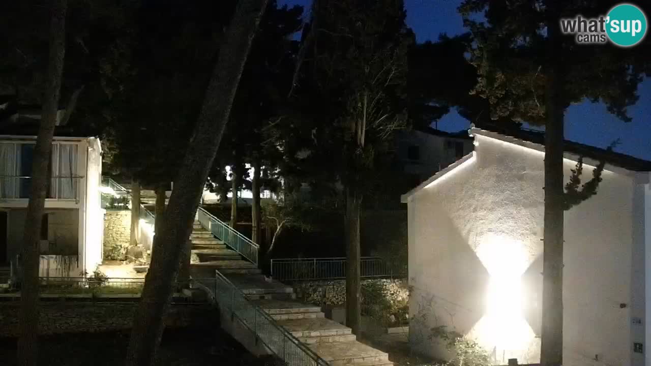 Lumbarda resort Spletna kamera Korčula