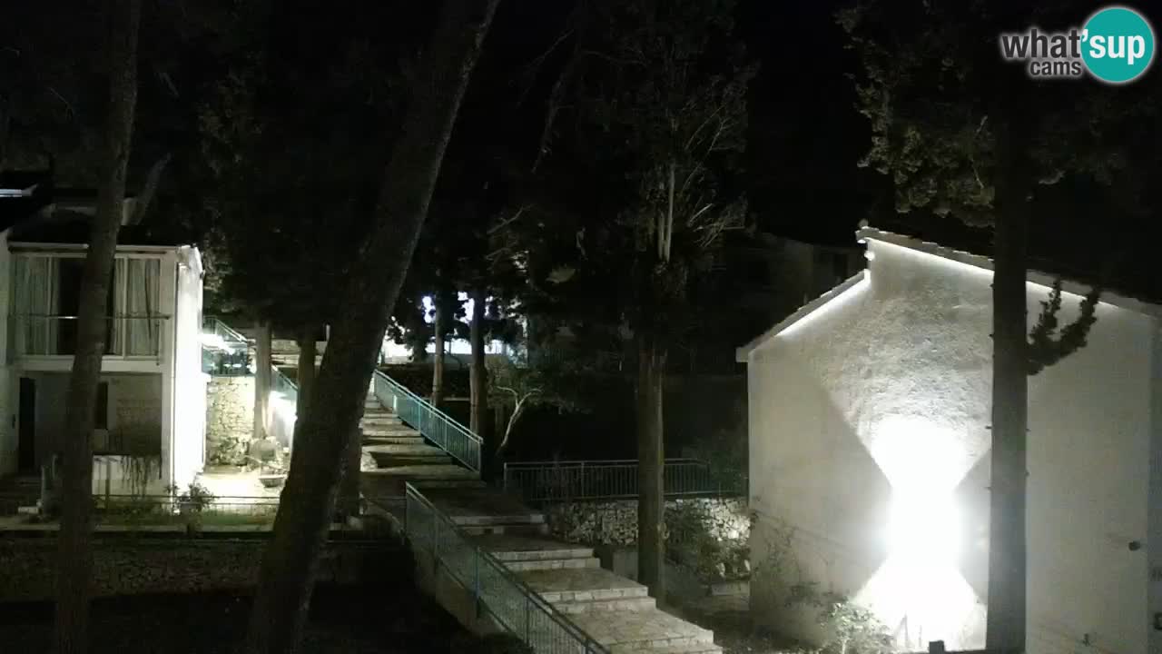 Lumbarda resort – livecam Korčula