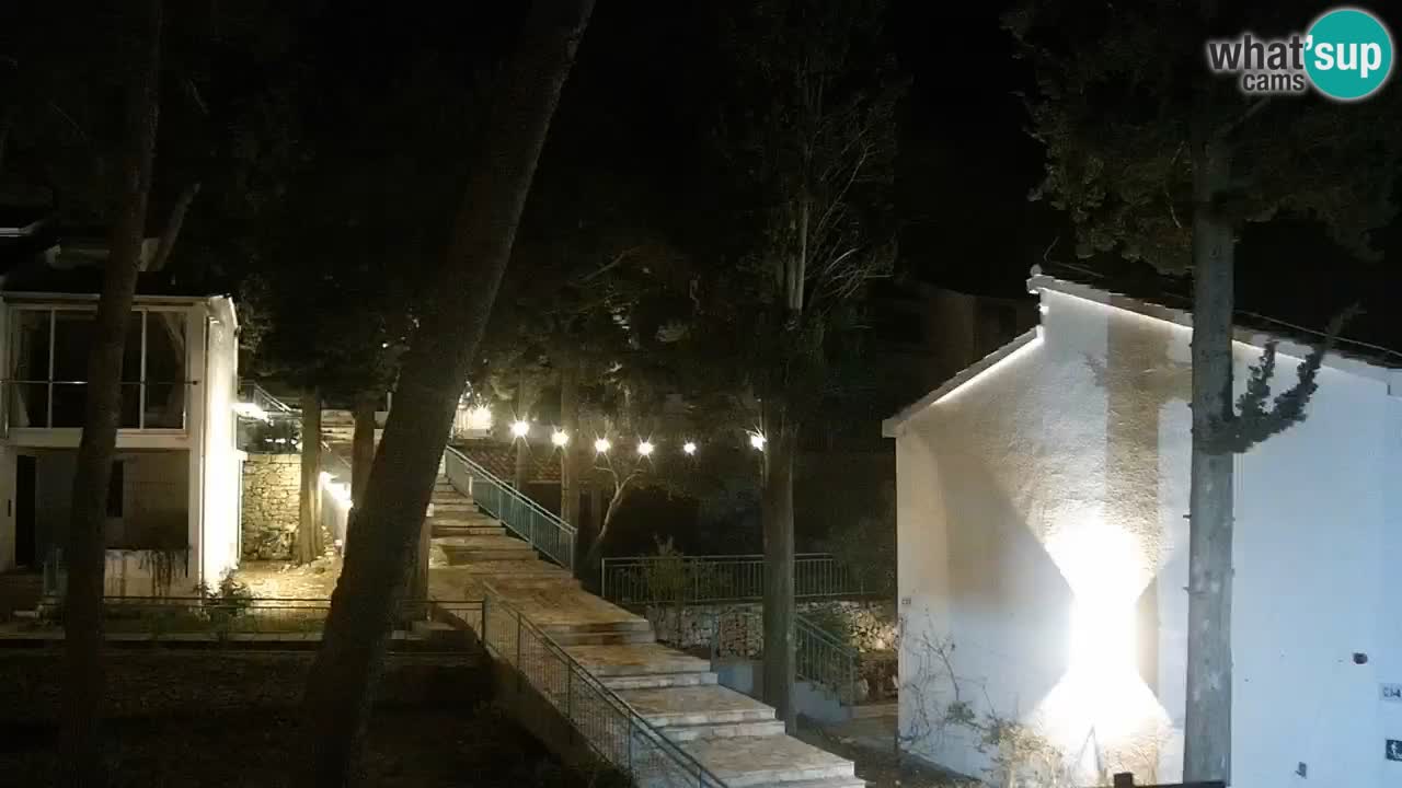 Lumbarda resort Spletna kamera Korčula