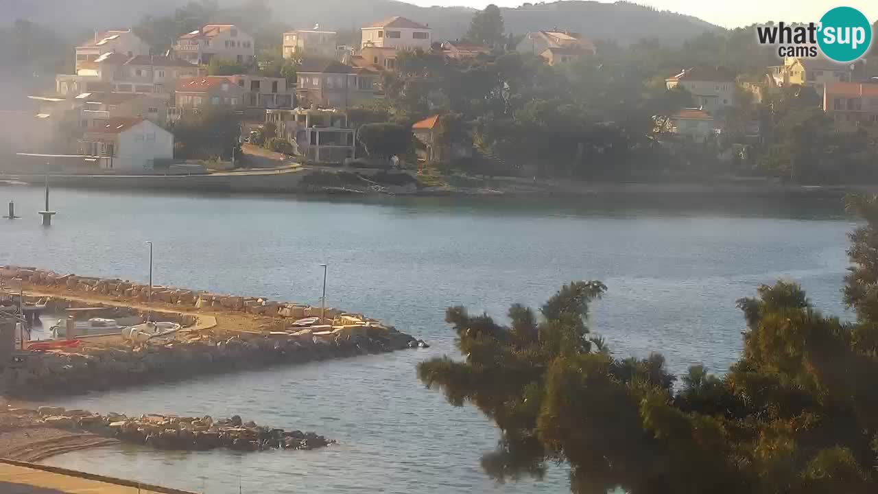 Lumbarda resort Web Kamera Korčula
