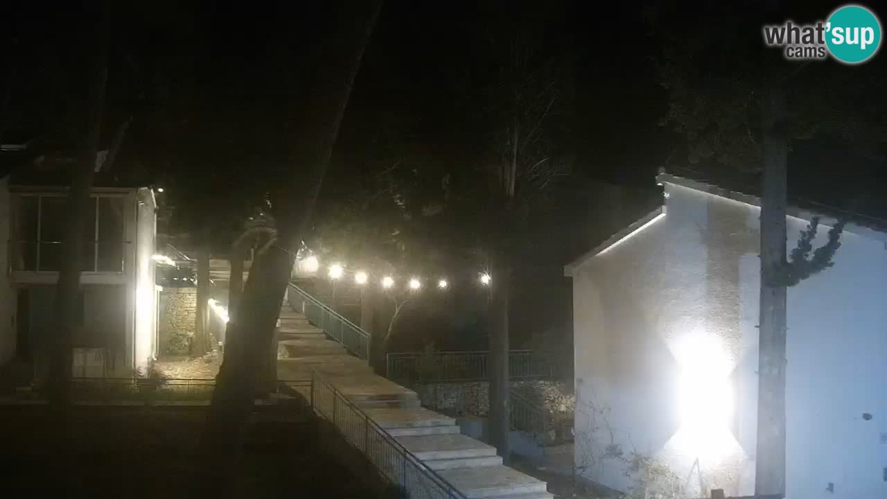 Lumbarda resort – livecam Korčula