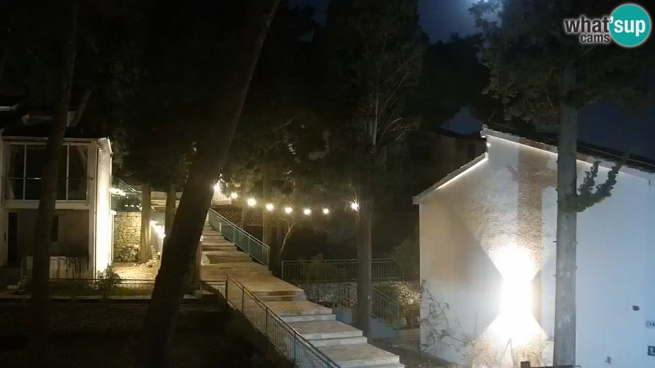 Lumbarda resort Spletna kamera Korčula