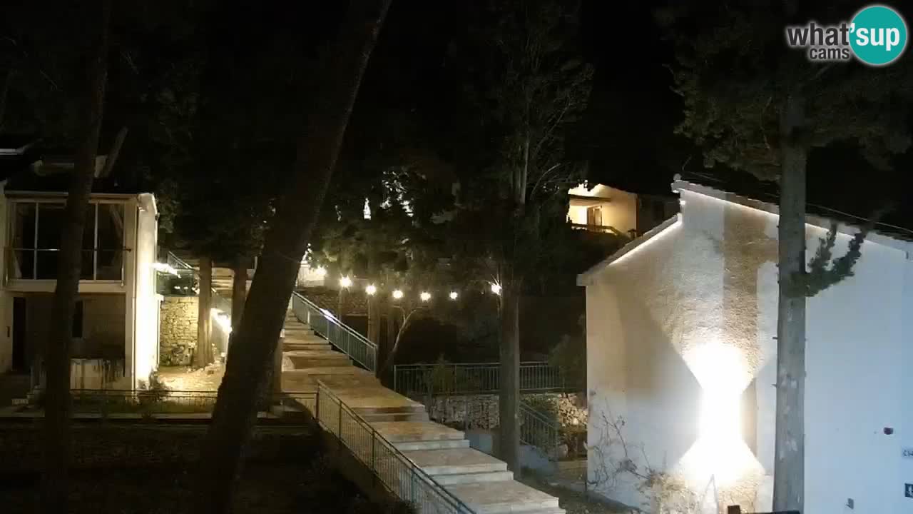 Lumbarda resort – livecam Korčula