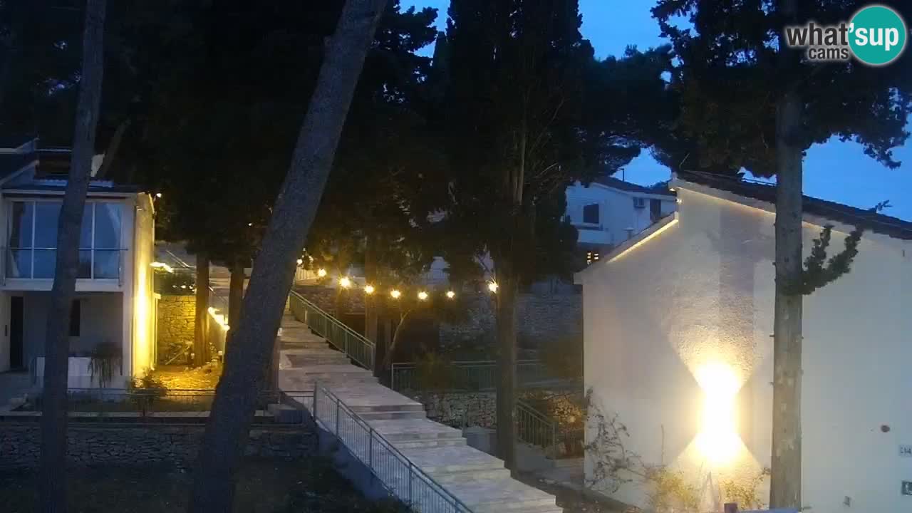 Lumbarda resort Spletna kamera Korčula