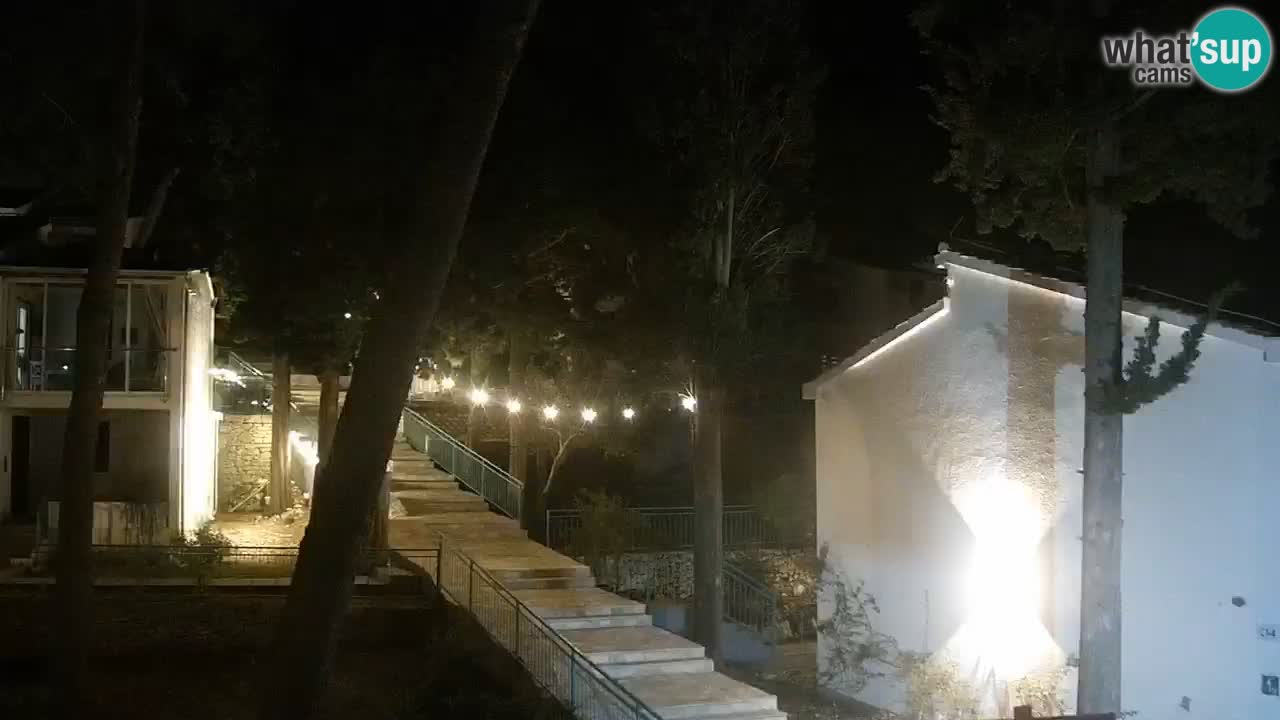 Lumbarda resort Spletna kamera Korčula