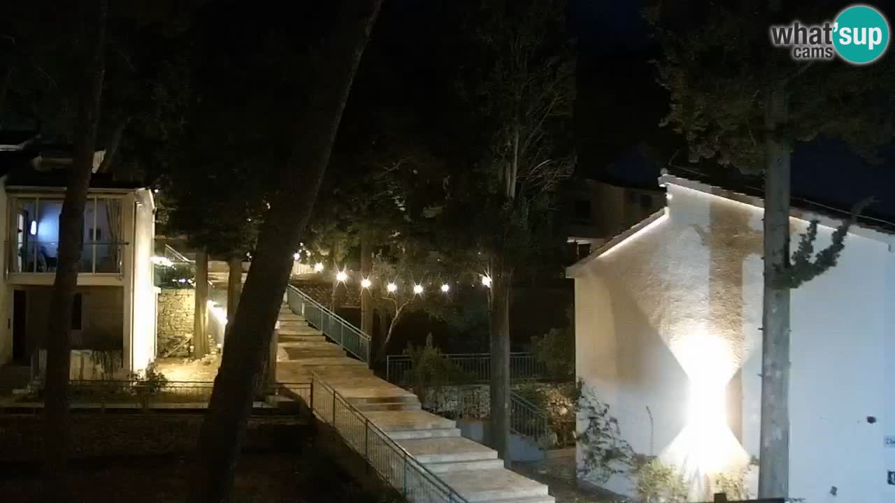 Lumbarda resort Spletna kamera Korčula